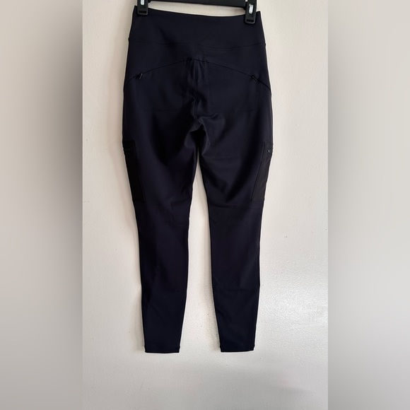 ATHLETA HEADLANDS HYBRID CARGO II TIGHT
LEGGING - Picture 4 of 6